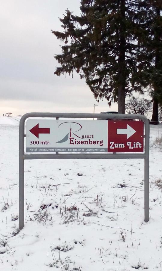 Ferienhaus "Baeren Ecke" Am See Im Bergland Kirchheim  Exteriér fotografie