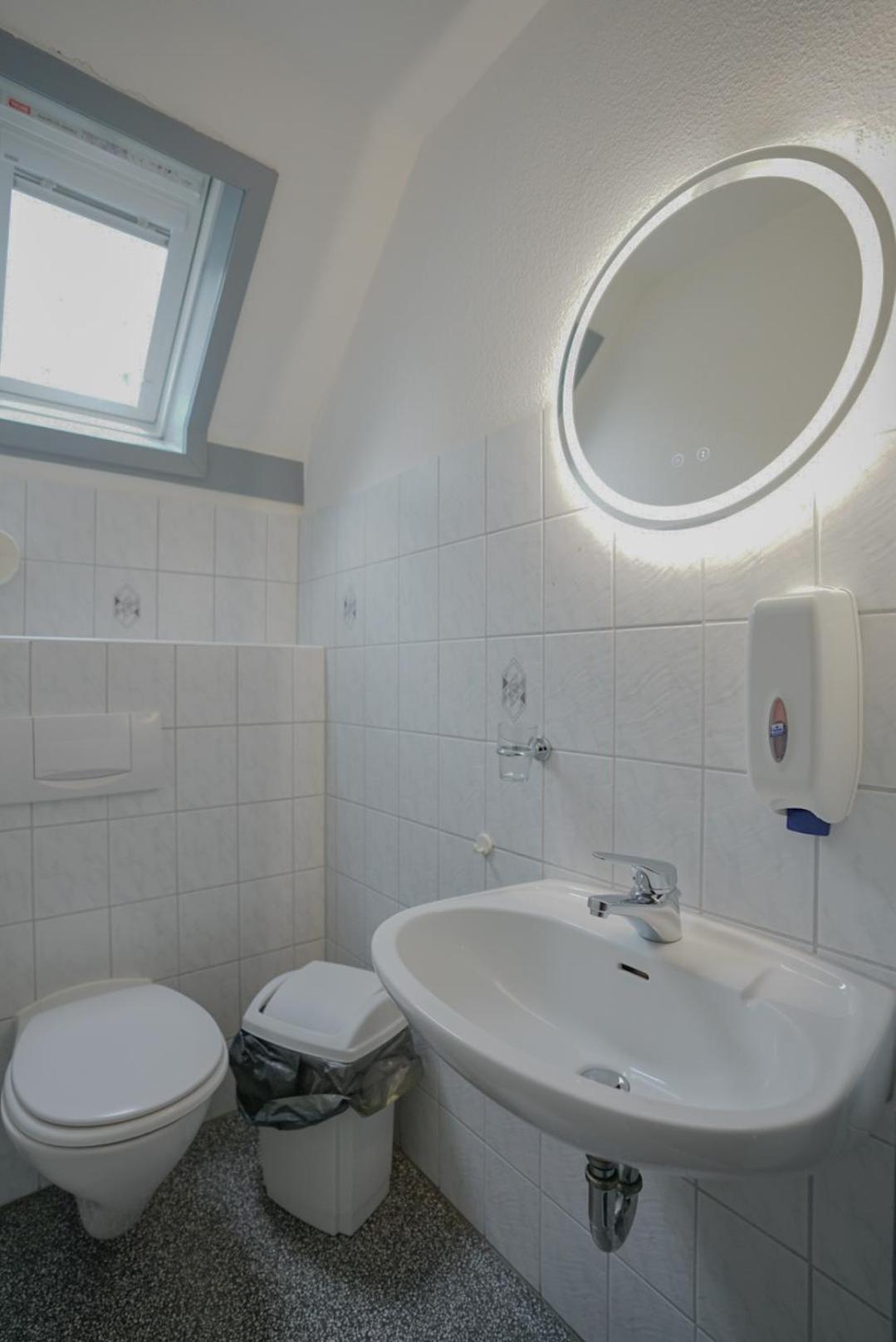 Ferienhaus "Baeren Ecke" Am See Im Bergland Kirchheim  Exteriér fotografie